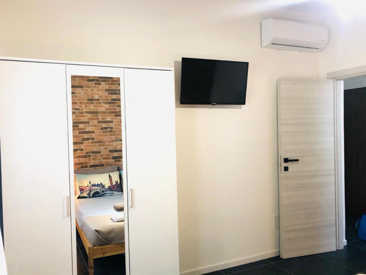 Blaxej, Nel Cuore Di Verona, Moderno Ed Elegante, 4 Posti Letto, Wi-Fi, Self Check In Apartment Exterior photo